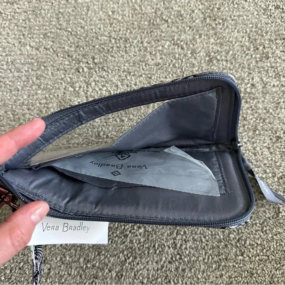 Vera Bradley RFID Blocking Tech‎ Wristlet Moon Shadow Meadow